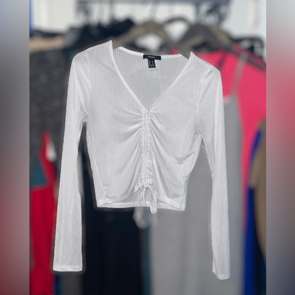 Forever 21 White Ruched Front Tie Top